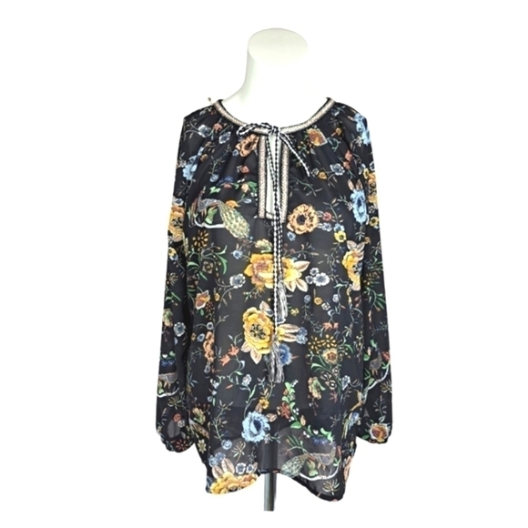 Molly Bracken Black floral‎ top - Picture 1 of 9